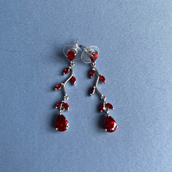 Ruby-red long earrings - CZ and sterling silver - Picture 1 of 2